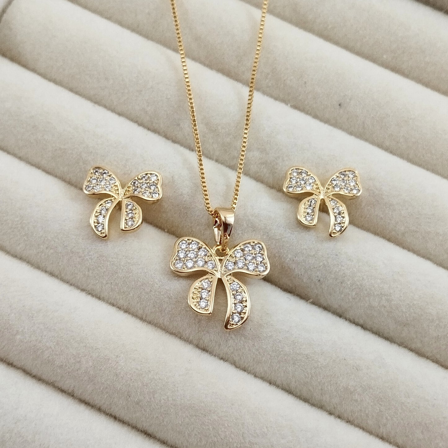 Conjunto Laço Microzircônias