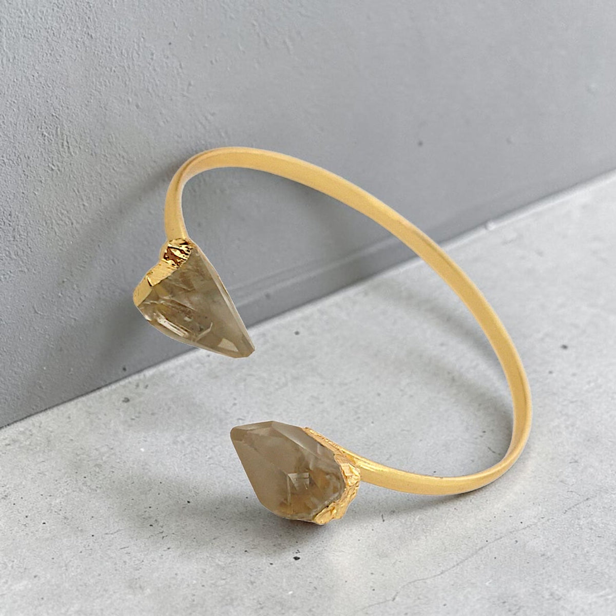 Bracelete Aberto Pedra Drusa nas Pontas