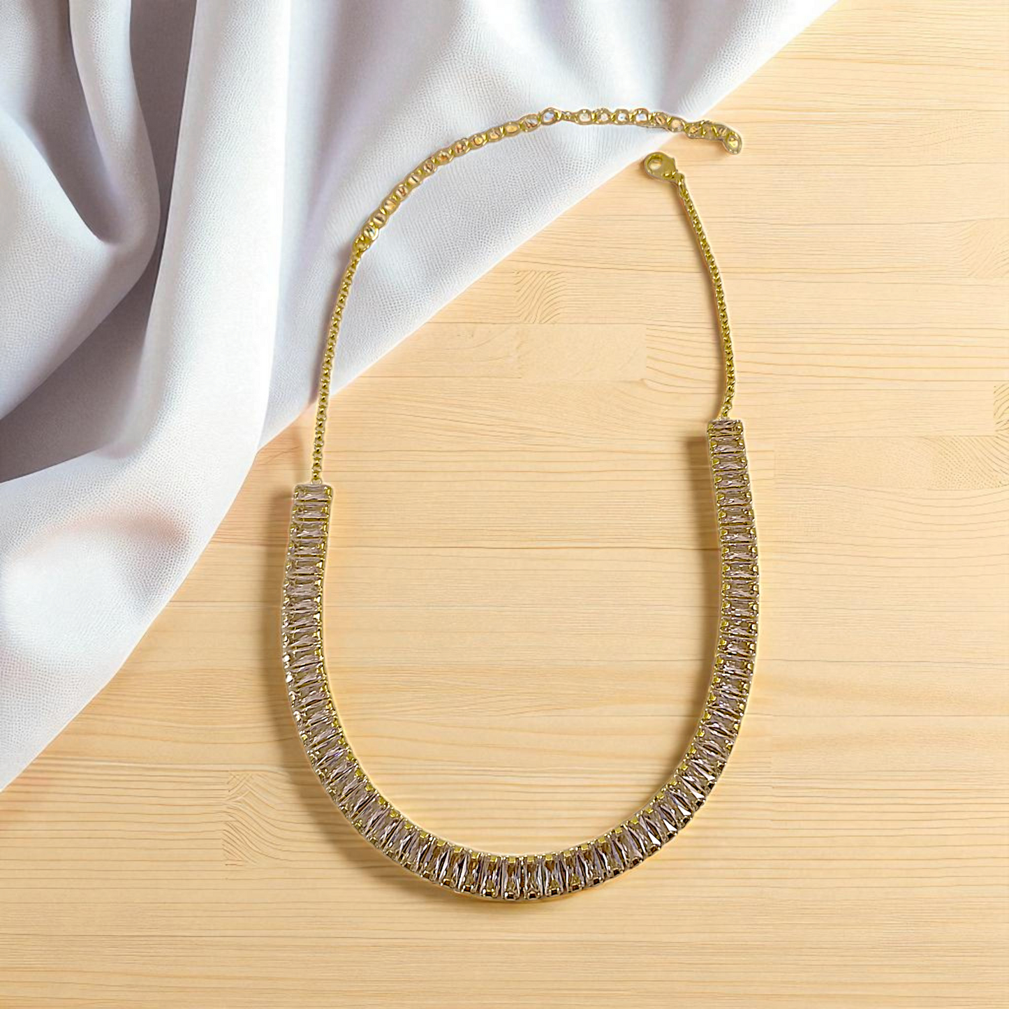 Colar Choker Riviera Navetes Maiores