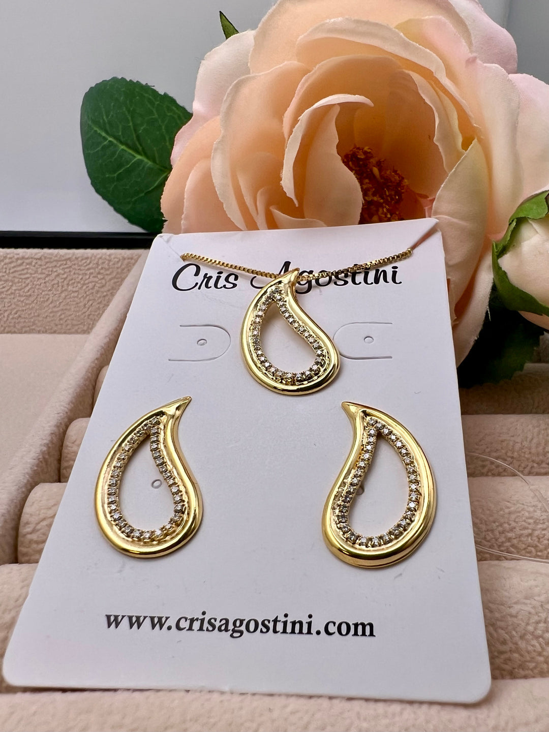 Conjunto Gota Orgânica Vazada