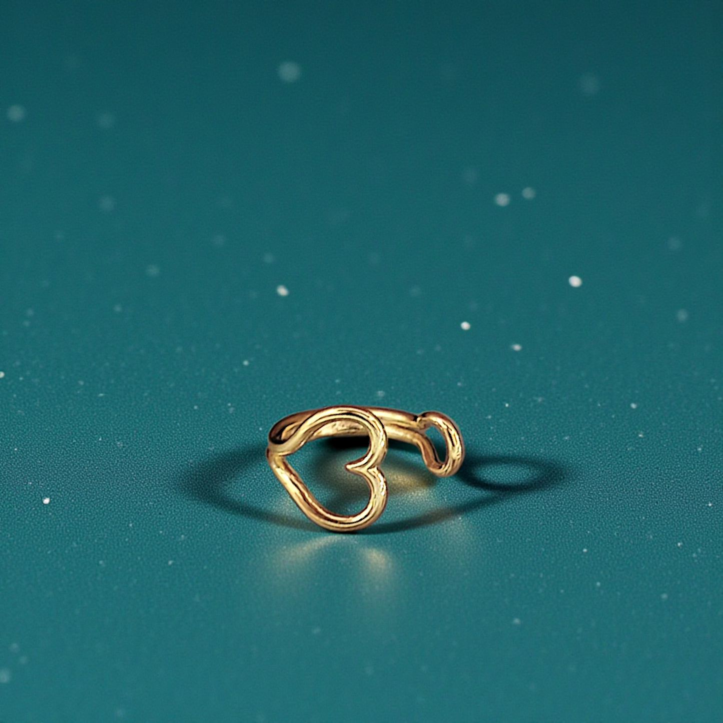 Brinco Piercing Fake Coração Vazado