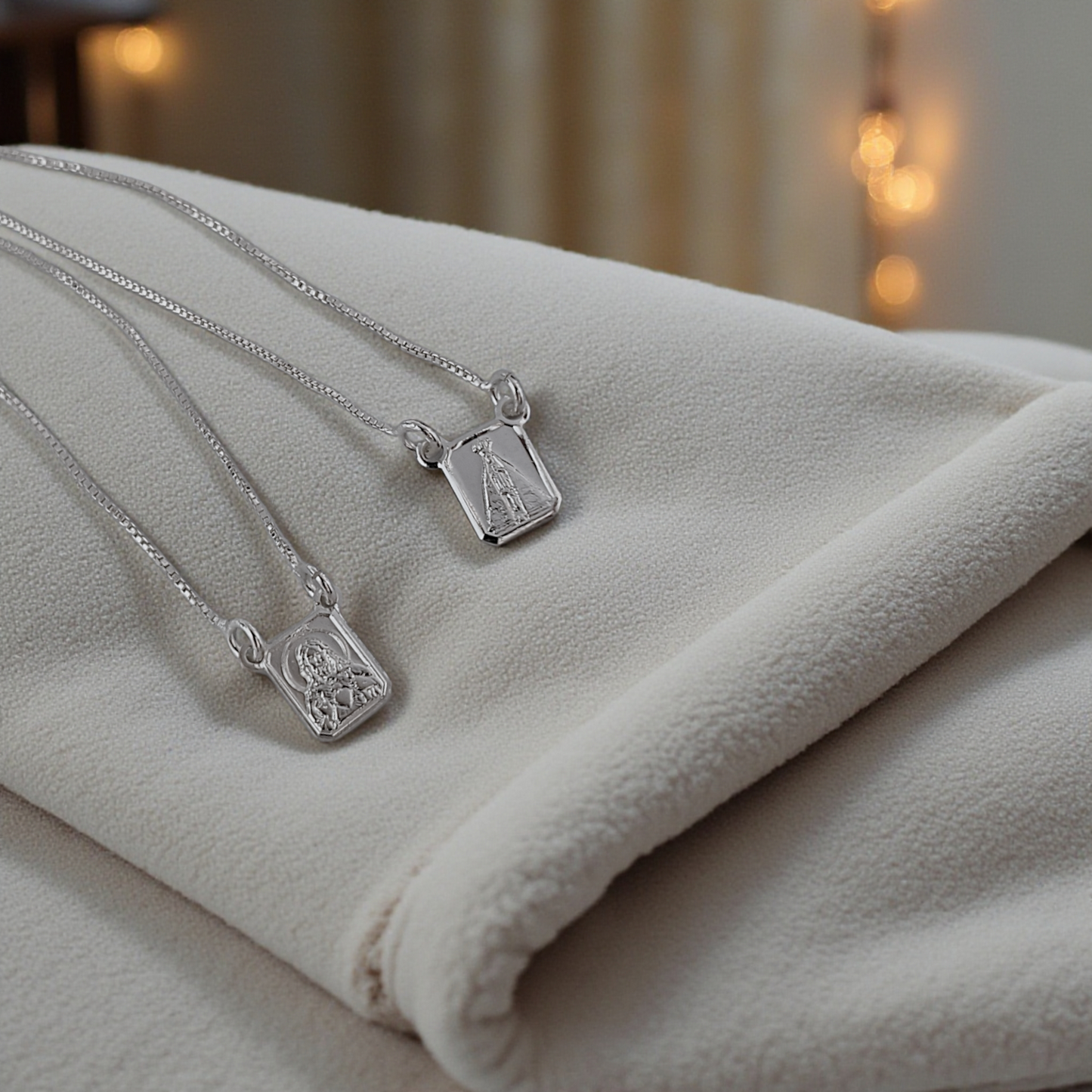 Colar Escapulário Delicado N. S. Aparecida Prata 925