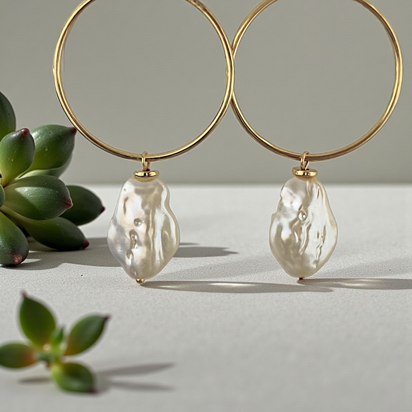 Brinco Maxi Argola com Pérola Orgânica