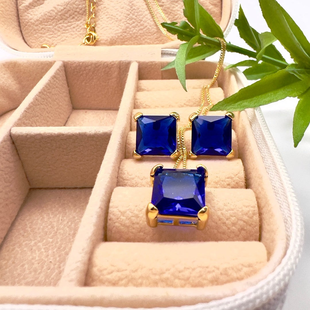 Conjunto Quadrado Zircônias Lapidadas