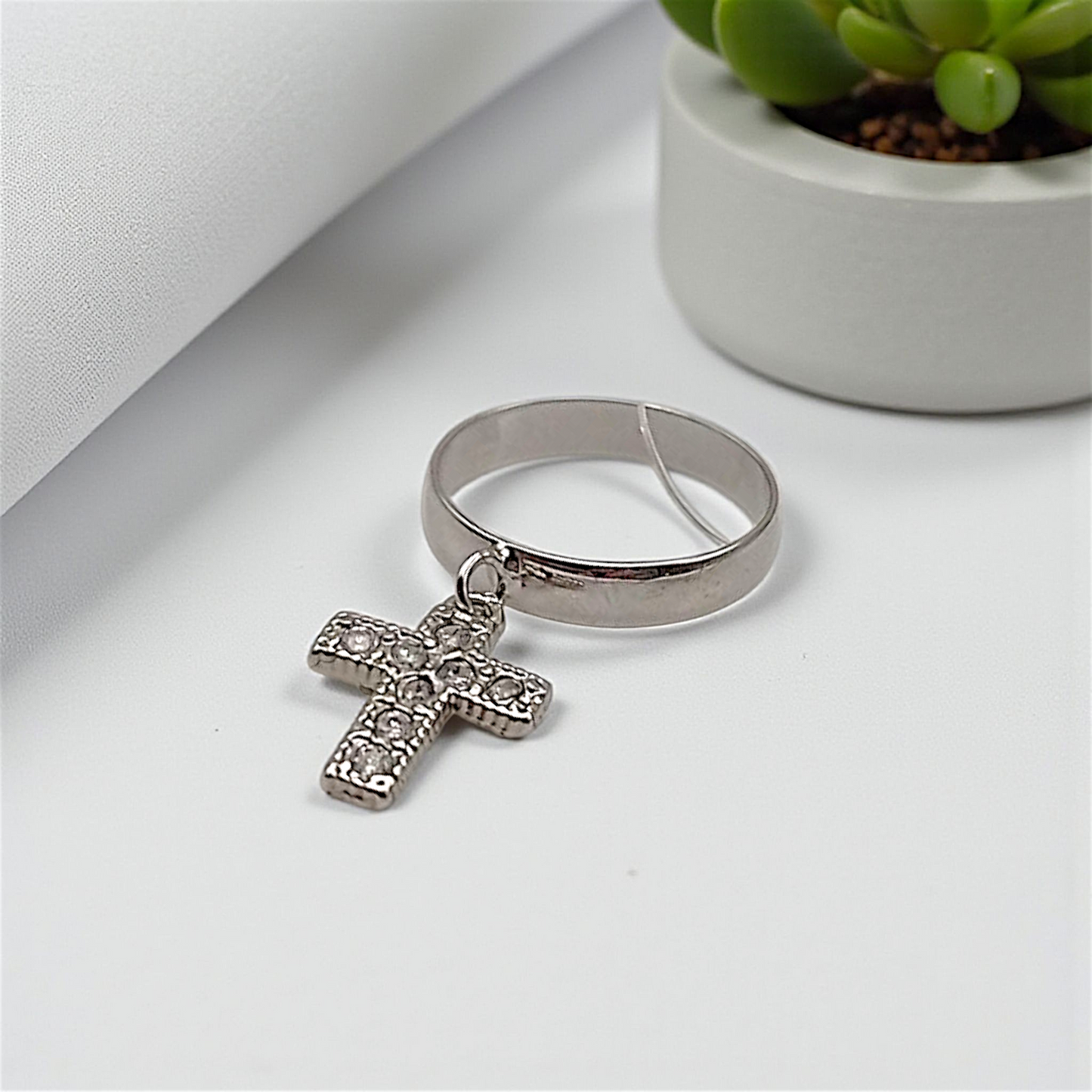 Anel Pingente Crucifixo