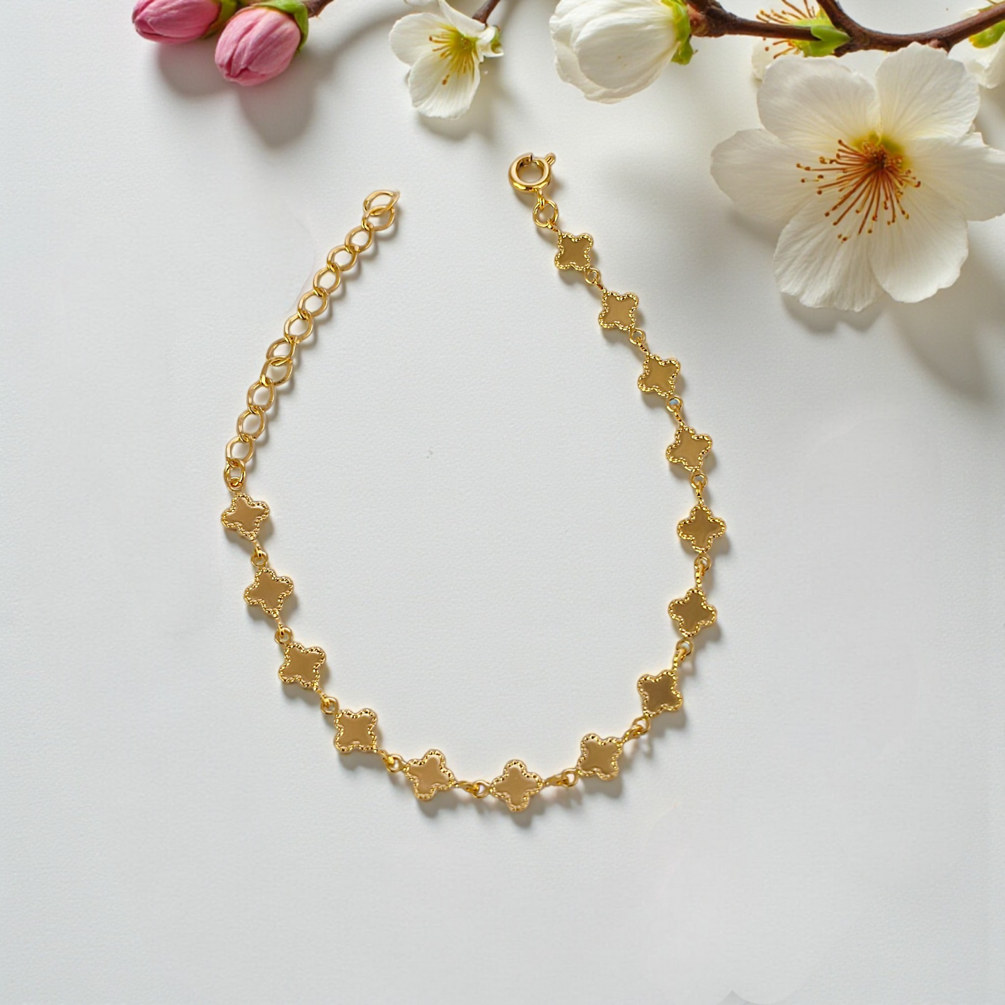 Pulseira Fina Trevos Sequenciais