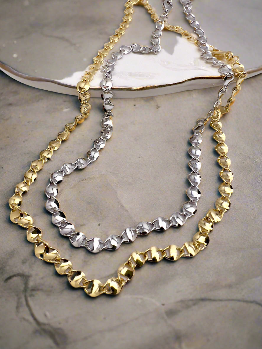 Colar Choker Elo Cadeado Torcido