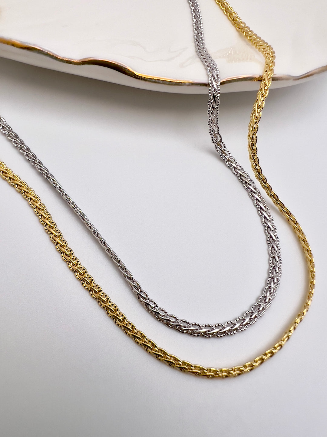Colar choker Fino Trançado