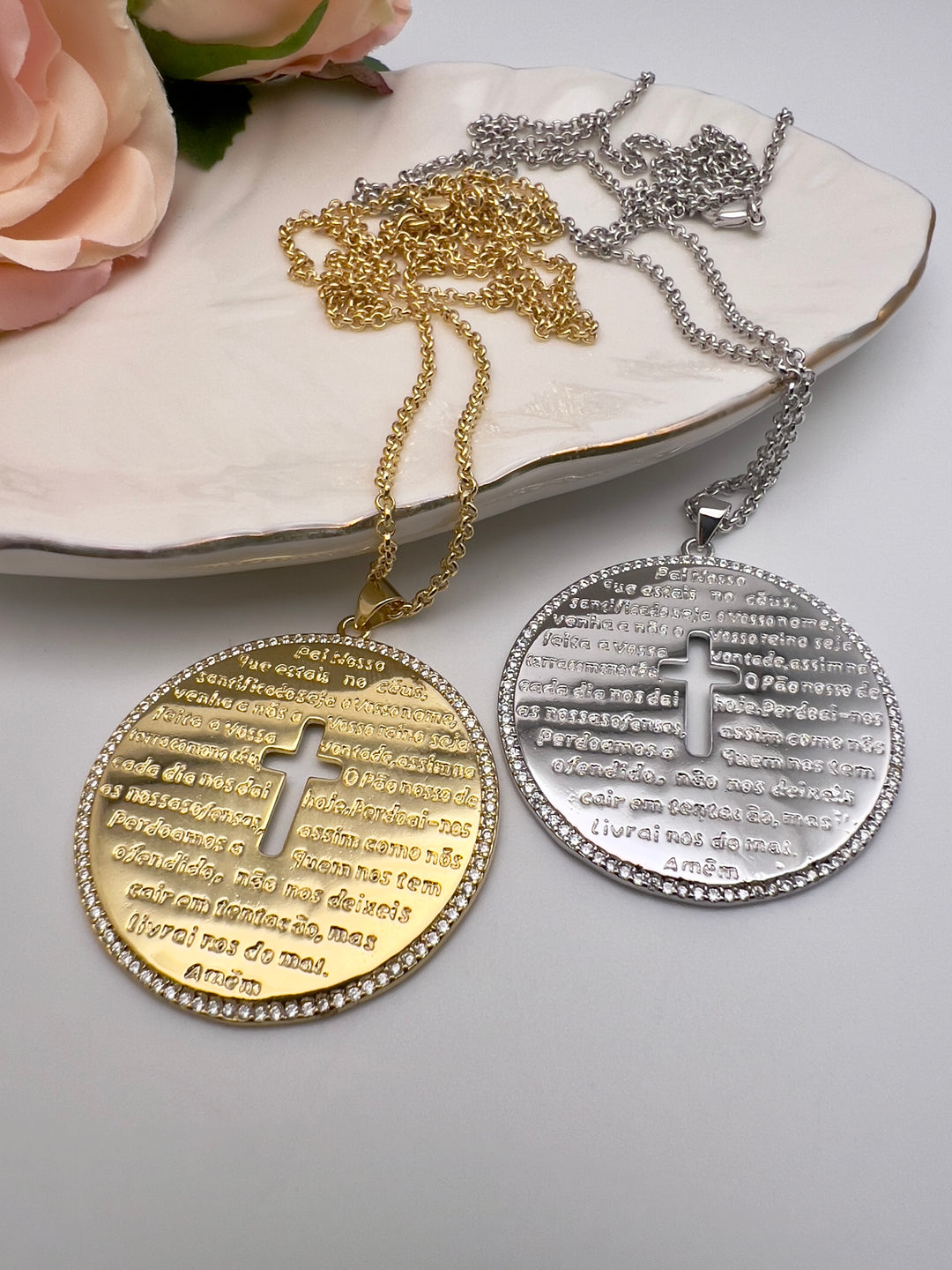 Colar Longo Medalha Maxi Pai Nosso