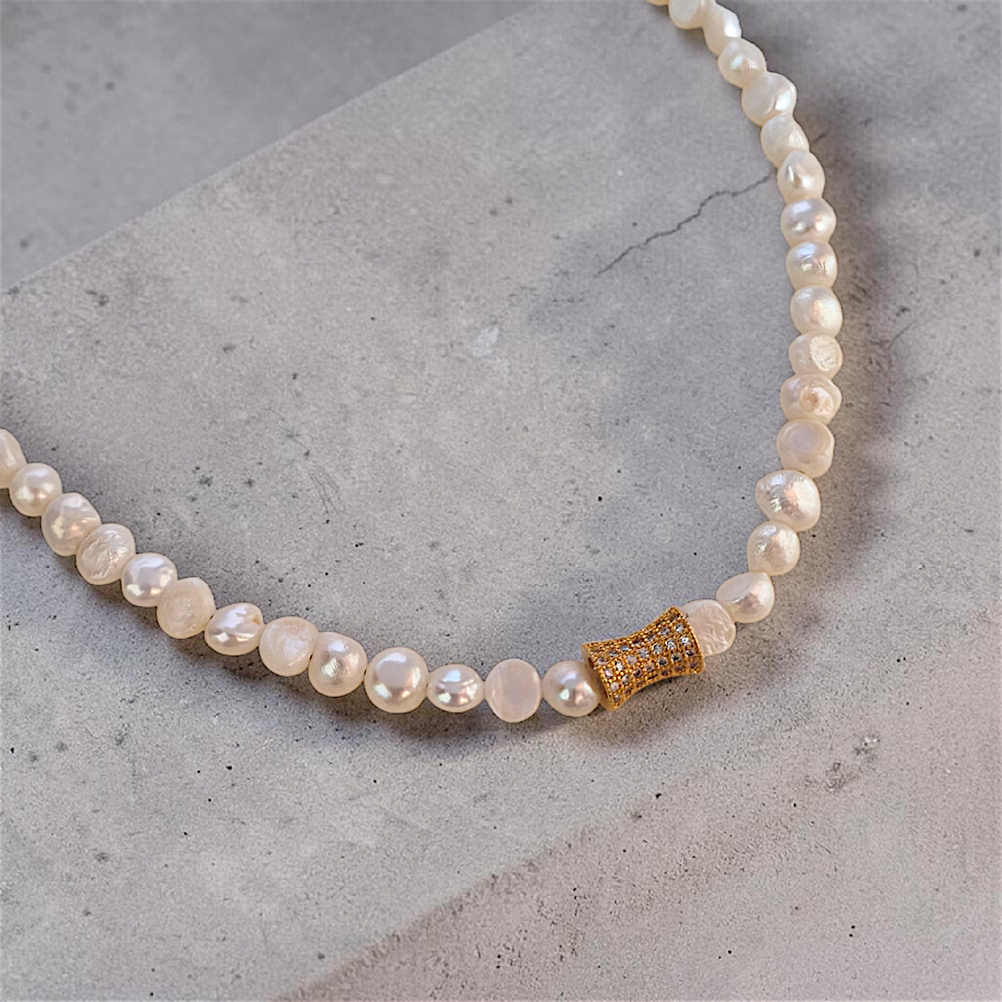 Colar Pérolas Pingente Charm Microzircônias