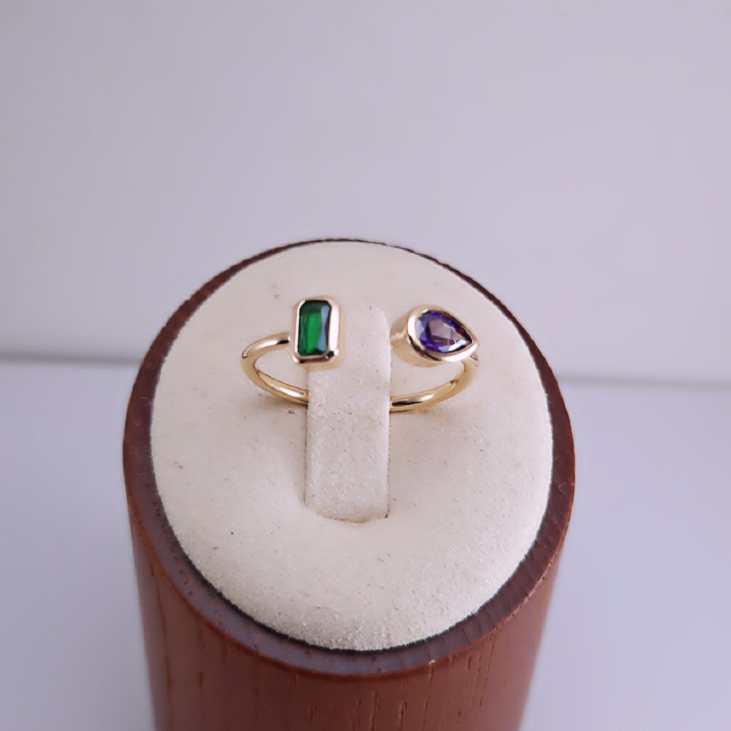 Anel Regulável Zircônias Coloridas geometricas nas Pontas