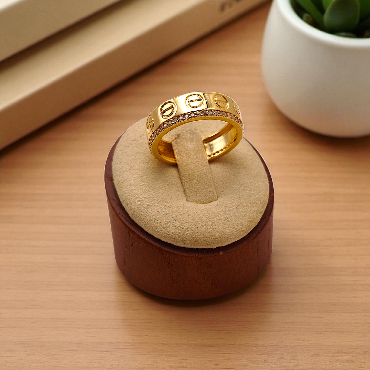 Anel Carter Gravado Filete Microzircônias