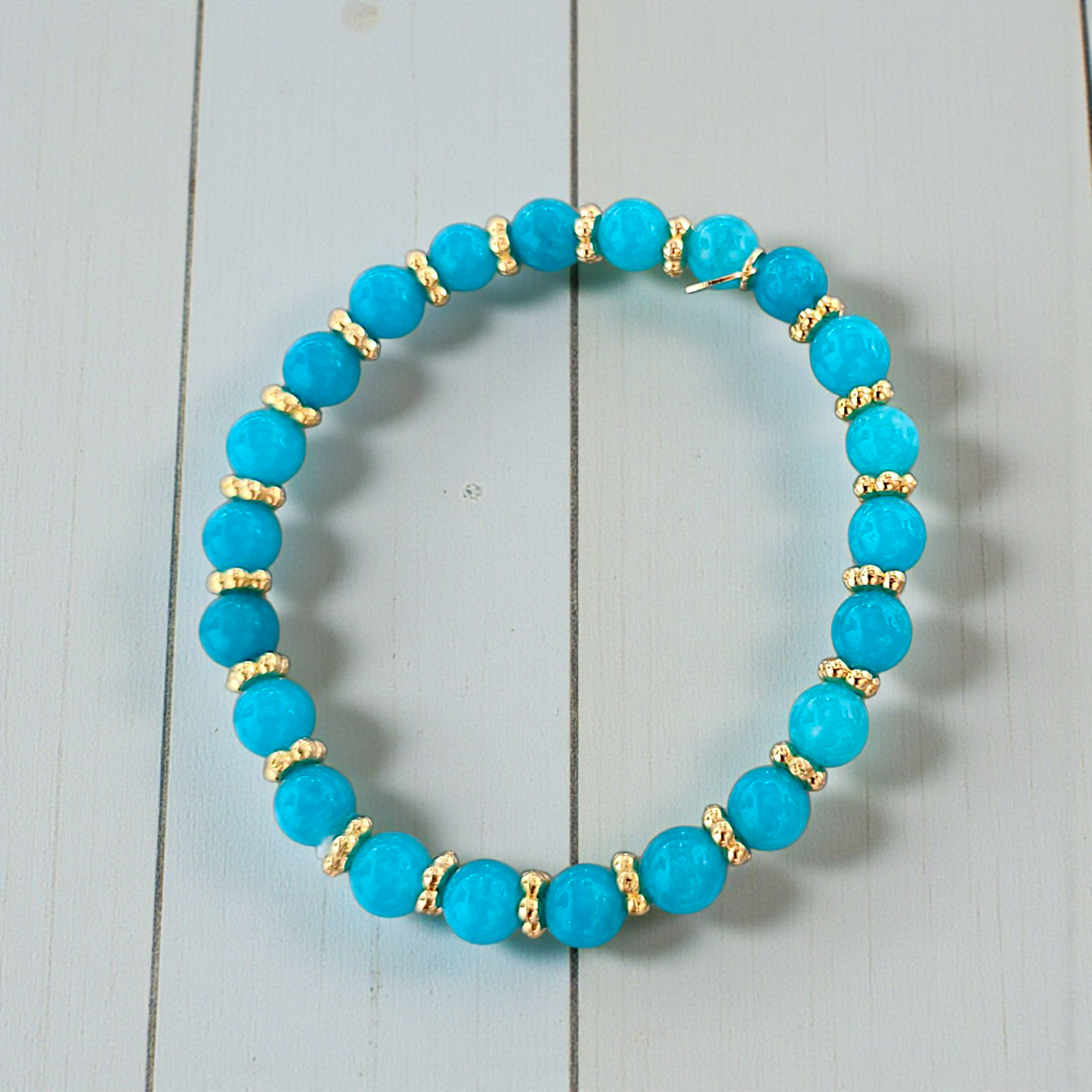 Pulseira Pedras Naturais Colors 5mm Detalhes Ouro