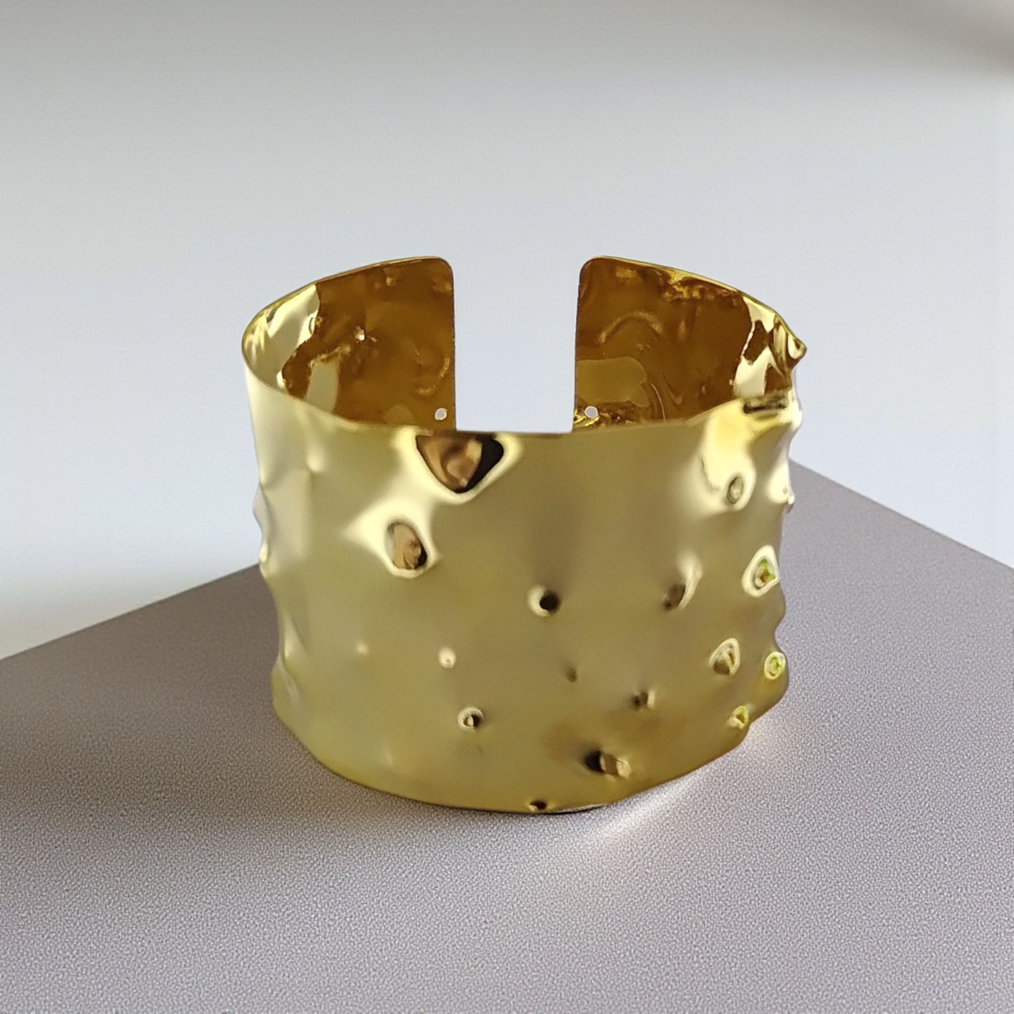 Pulseira Bracelete Maxi Amassado