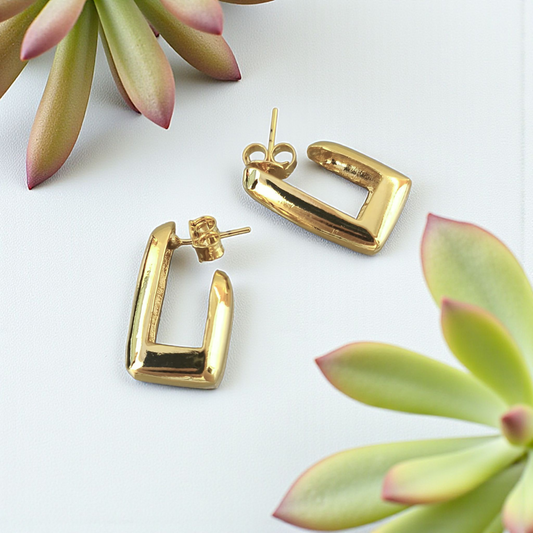 Brinco Argola Média Retangular Grossa