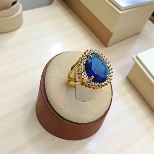 Anel Gota Zircônia Lapidada e Microzircônias