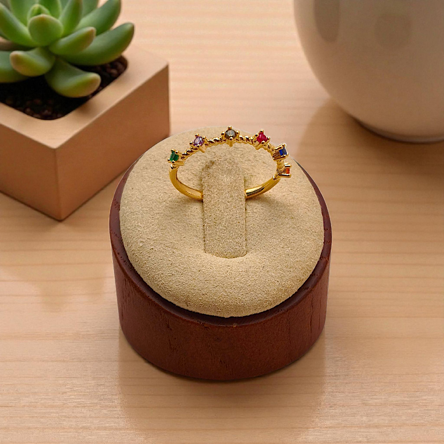 Anel Delicado Zircônias Coloridas Espaçadas