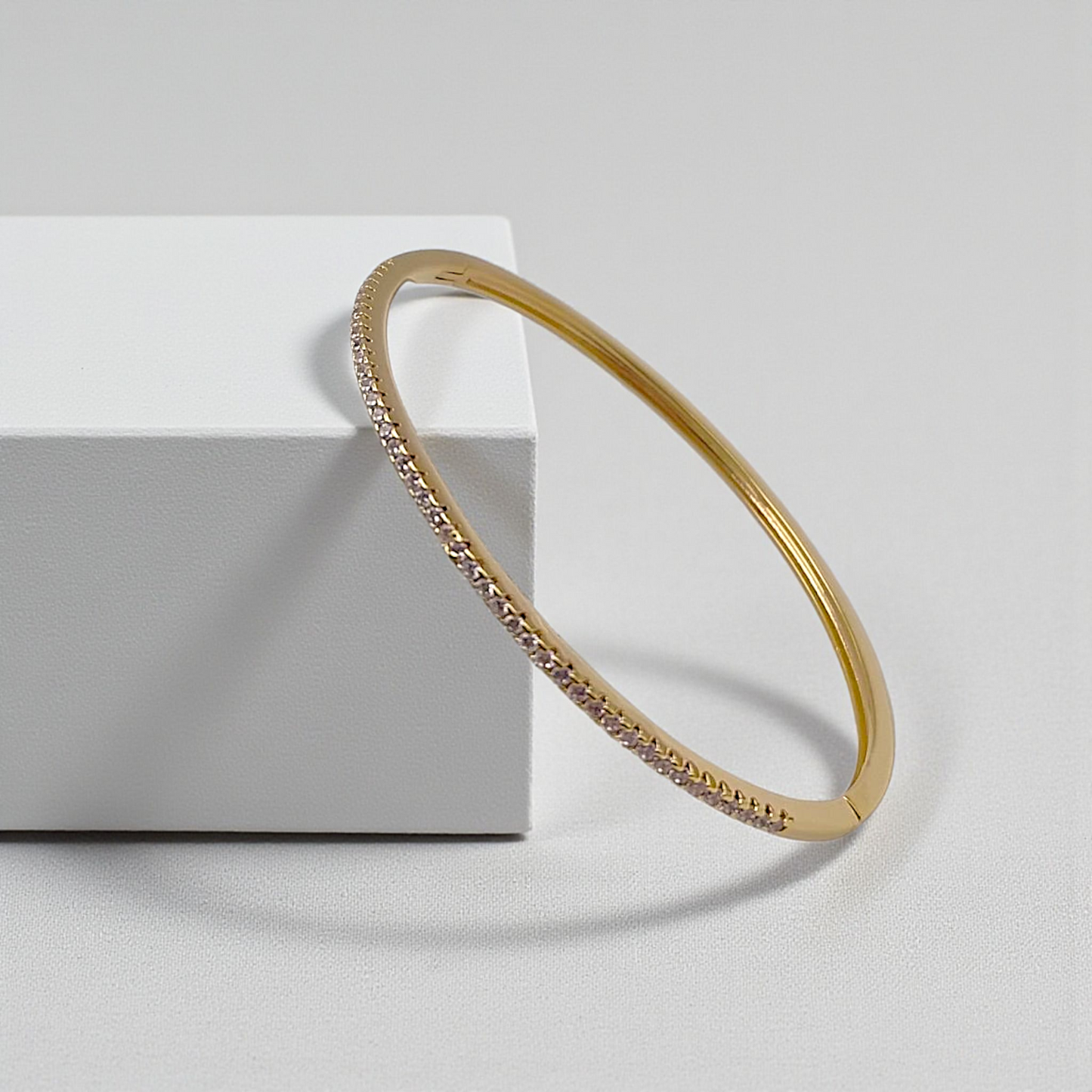 Pulseira Bracelete Fino Microzircônias