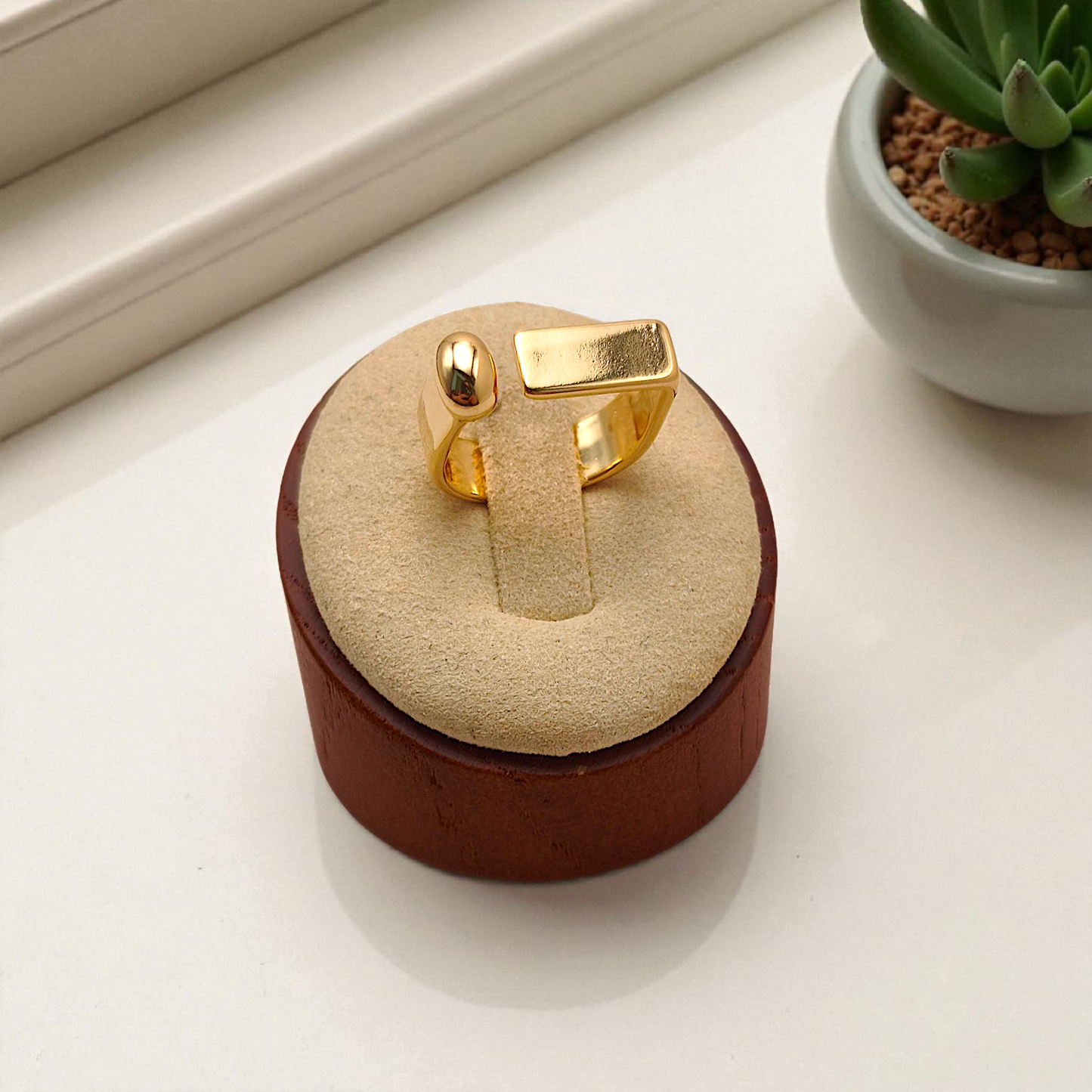 Anel Aberto Frente Reta e Esfera