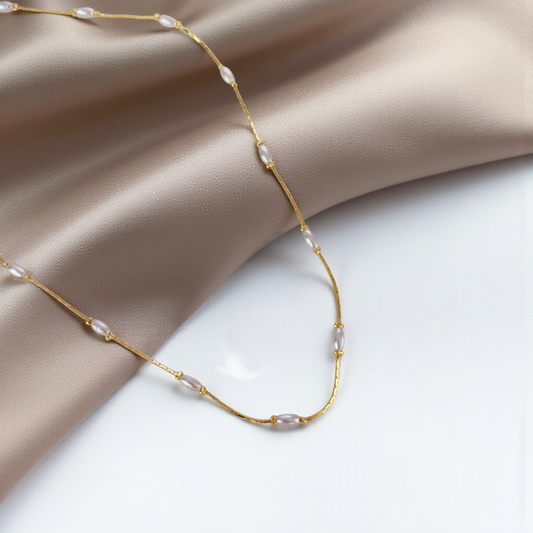 Colar Longo Pérola Arroz