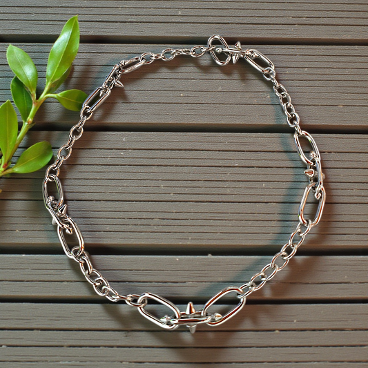 Colar Titan Elos e Spikes Tiffy