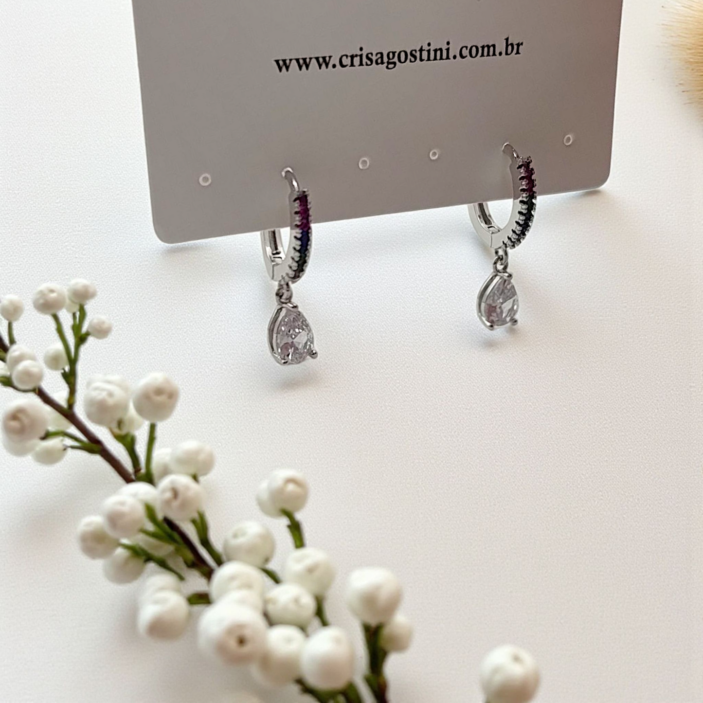 Brinco Argolinha Pingente Gota Zircônia