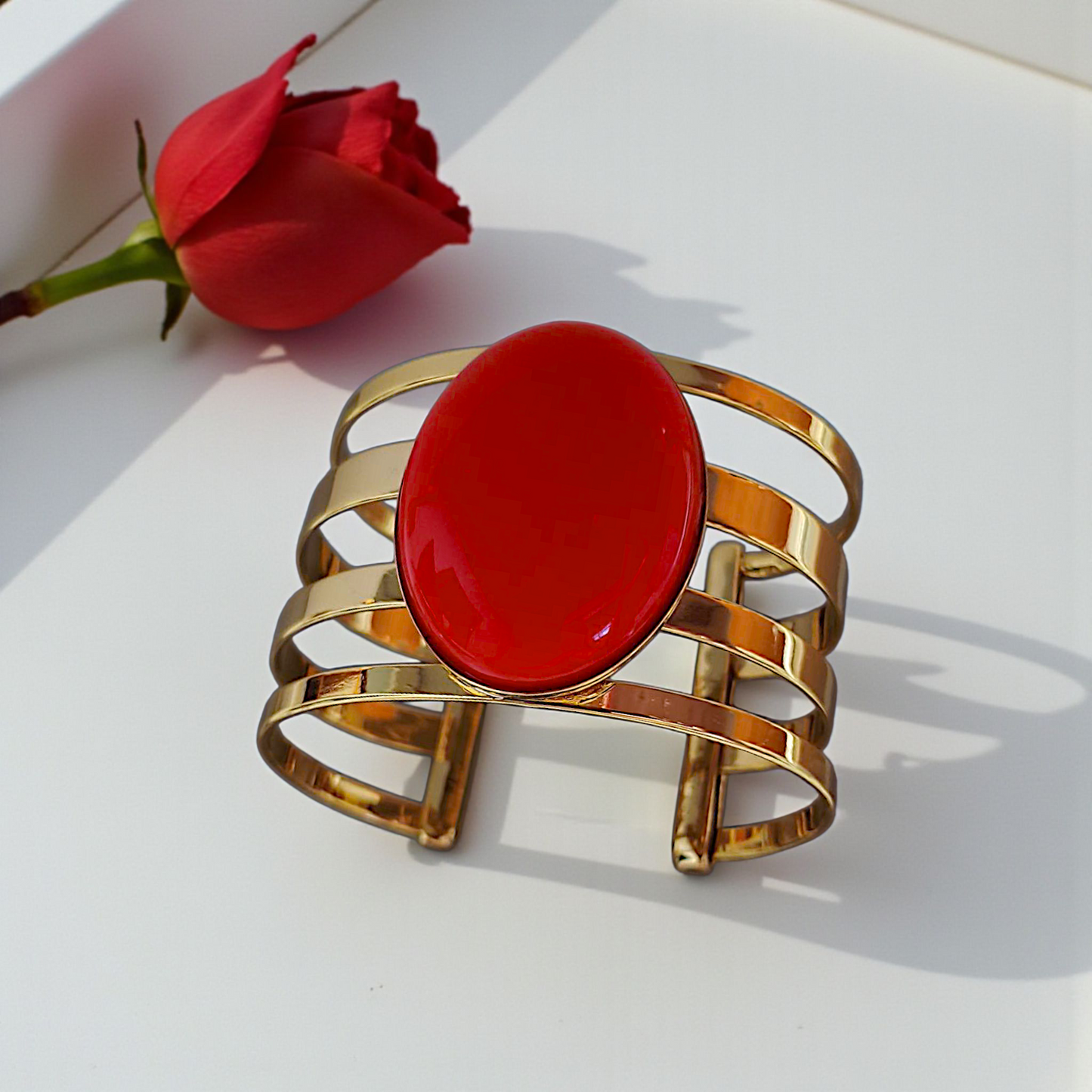 Pulseira Bracelete Maxi Vazado Botão Oval