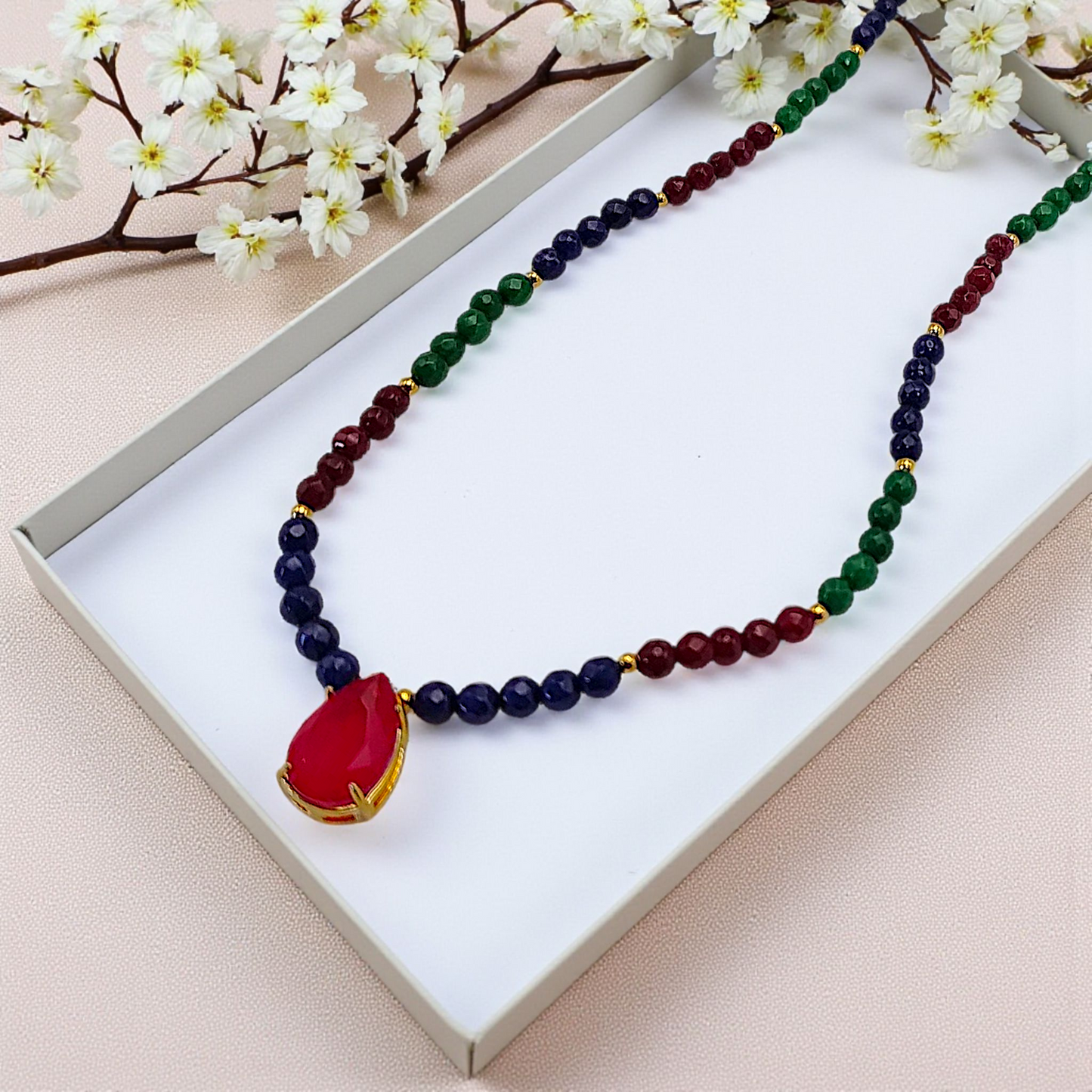 Colar Cristais e Gota