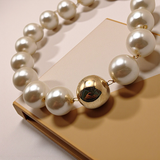 Colar Pérolas 18mm e Bola